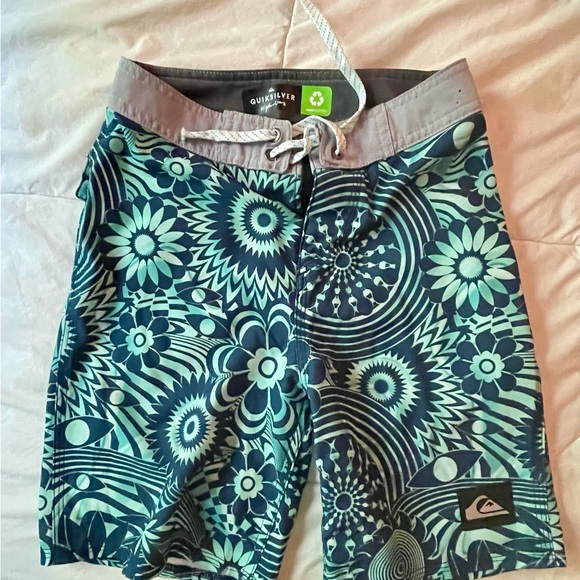 Boys board shorts, size 8/ 22. Quicksilver and O’Neill - Picture 4 of 7